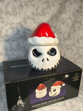 Like new! Disney The Nightmare Before Christmas Jack Santa Hat Candy Dish 6"